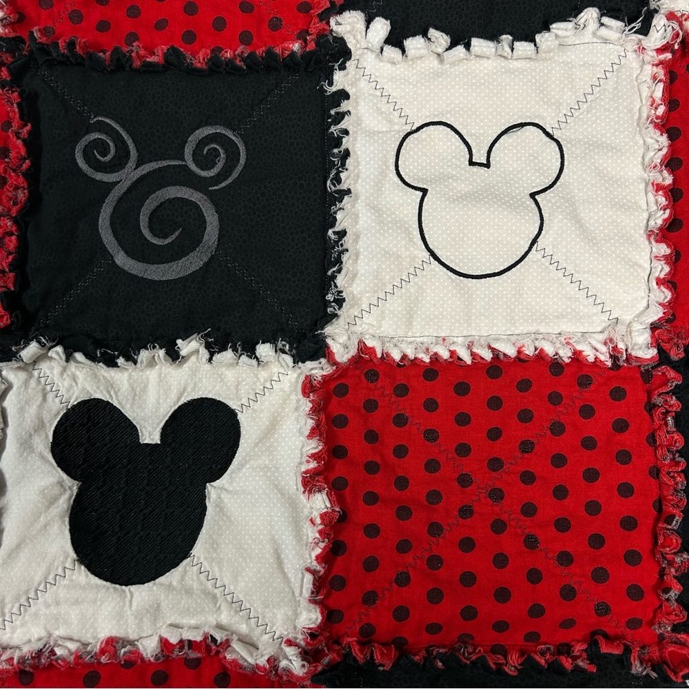 Hand Crafted Red, Black, and White Patchwork Throw - Picture 7 of 10